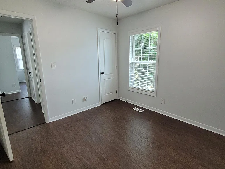 905 Benevente Loop — Photo 19