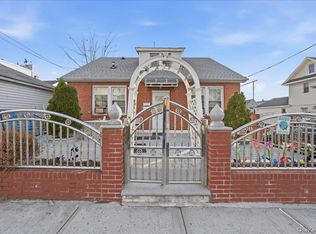 13972 86th Rd, Jamaica, NY 11435