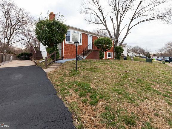 3rd image of 13871 Langstone Dr