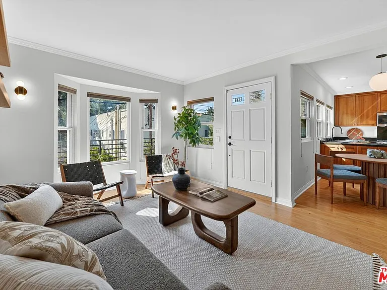 1515 Rendall Pl — Photo 9