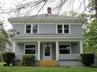 8281 Water St, Garrettsville, OH 44231