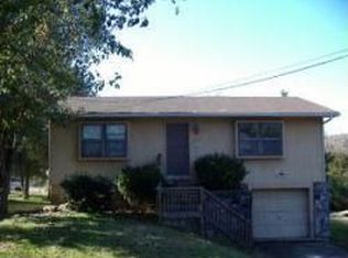 360 Hawkins St, Batesville, AR 72501