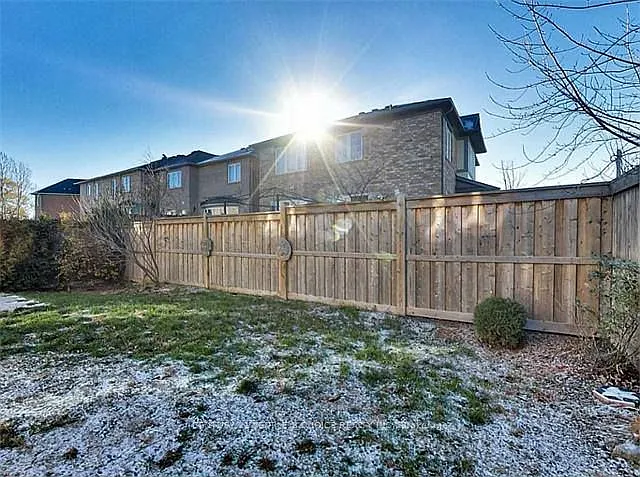 45 Montreal Cir — Photo 13