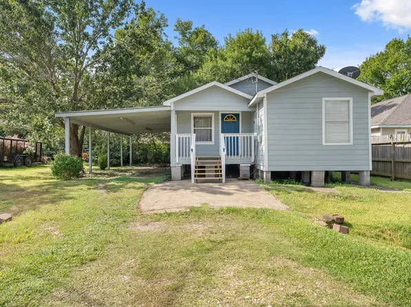 4514 E 24th St, Dickinson, TX 77539