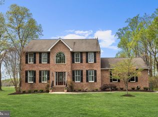 2006 Hillcrest Rd, Gambrills, MD 21054