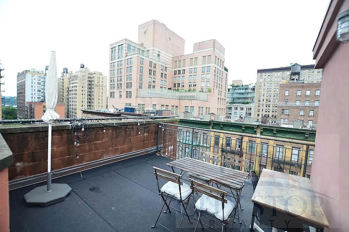 244 West 109th Street — Photo 4