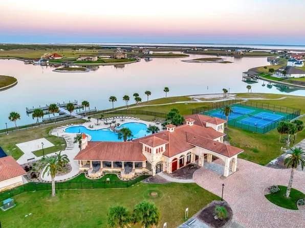 67 E Burgundy Bay, Pt O Connor, TX 77982