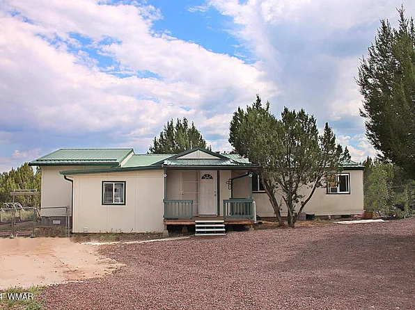 38 Apache County Rd #3119, Vernon, AZ 85940