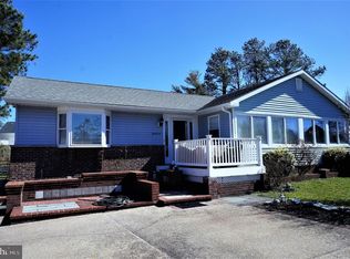 30879 Maplewood Rd, Ocean View, DE 19970