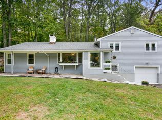 9 Mary Ann Dr, Danbury, CT