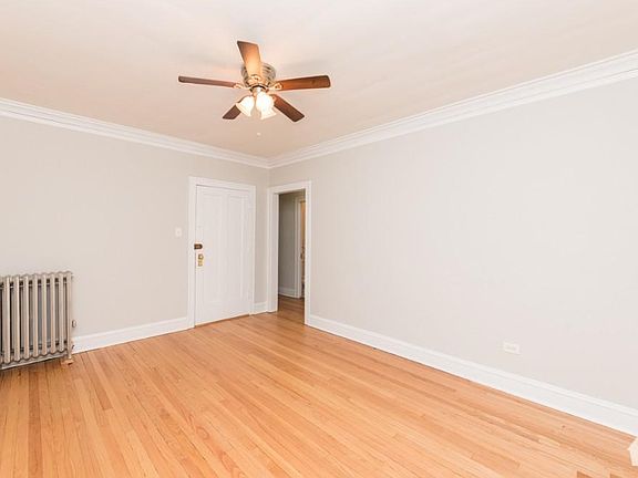 2nd image of 4205 W Fullerton Ave #X1a