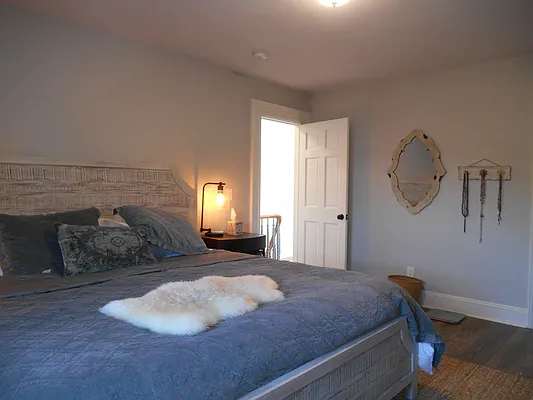 Rented by Gateway Arms Realty Corp | media 43