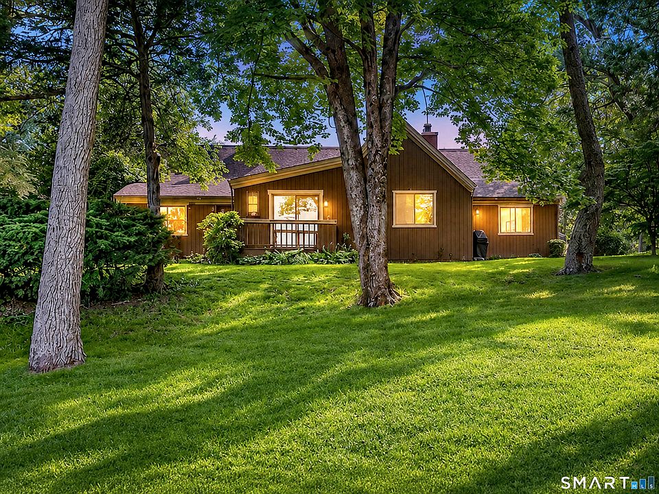 1st image of 383 Sequoia Lane #B
