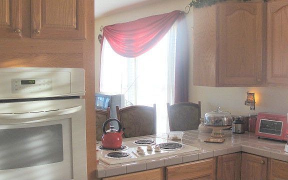 4th image of 17502 Annie Ln