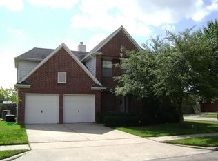 2125 Alexander Ln, Pearland, TX 77581