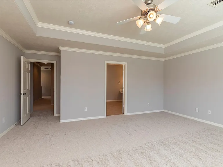 10126 Holly Chase Dr — Photo 26