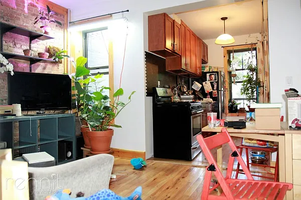 Rented by Rennit Inc. | media 15