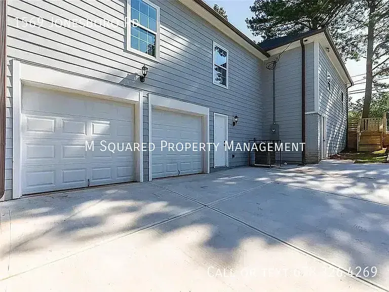 1569 Jonesboro Rd SE — Photo 26