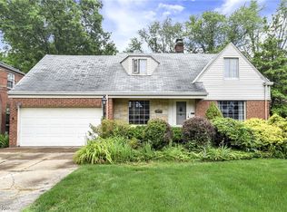 21122 Lake Rd, Rocky River, OH 44116