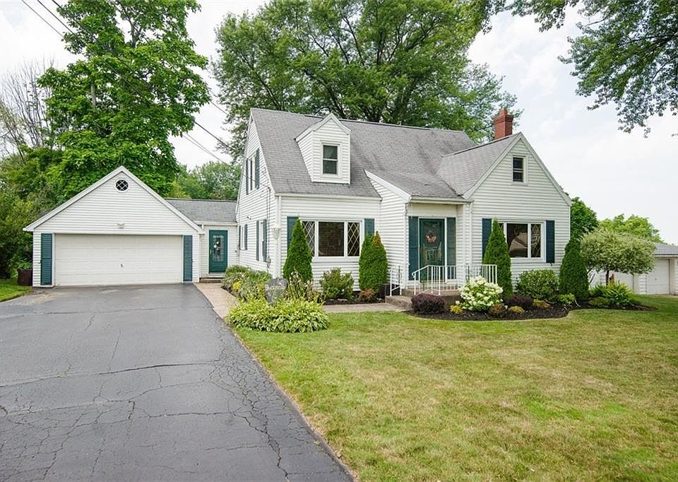 4506 Lake Pleasant Rd, Erie, PA 16504 Zillow