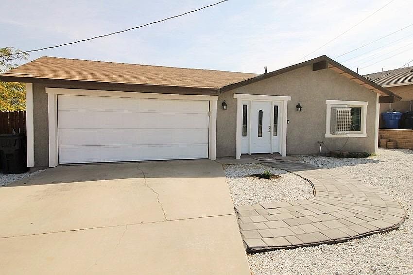 1st image of 1251 Mirage St