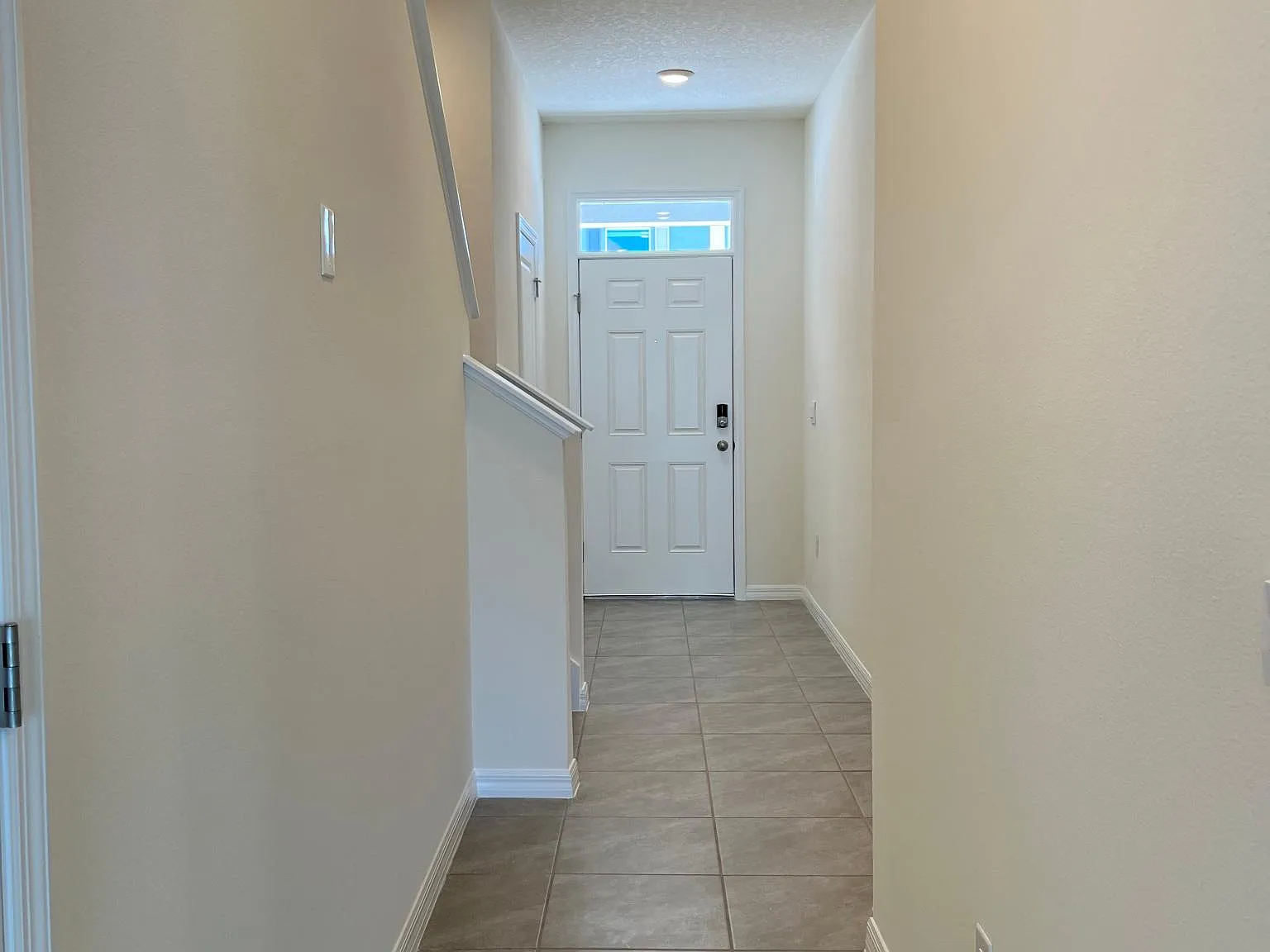 3 bed, 2.5 bath, 1758 sqft, $2,250 — Photo 2