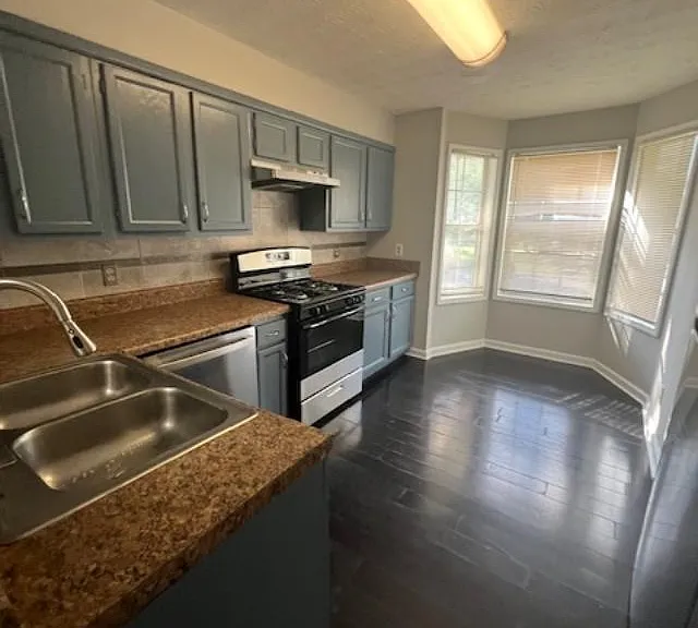9442 Cypress Ln — Photo 18