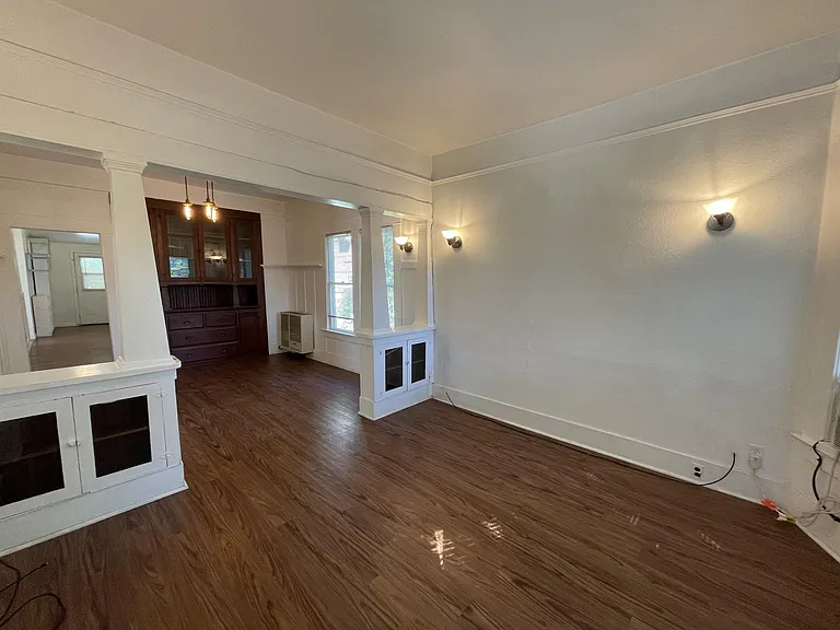 960 Salem St #B — Photo 2