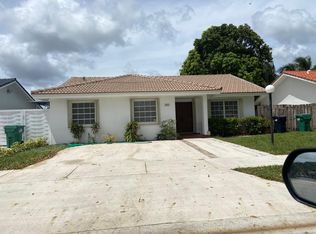 14331 SW 100th Ln, Miami, FL 33186