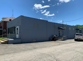 255 W Wood St, Lowellville, OH