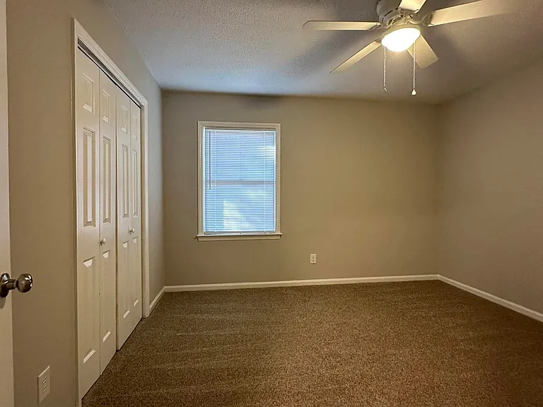 101-9B David Dr #B9 — Photo 3