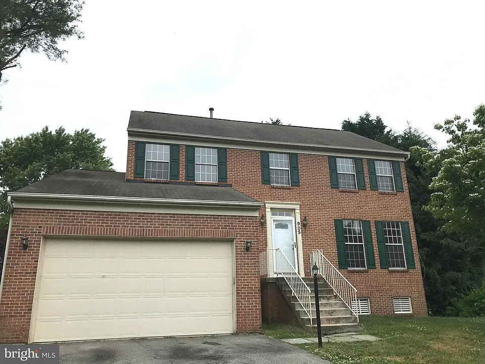 905 Rosey Bill Dr