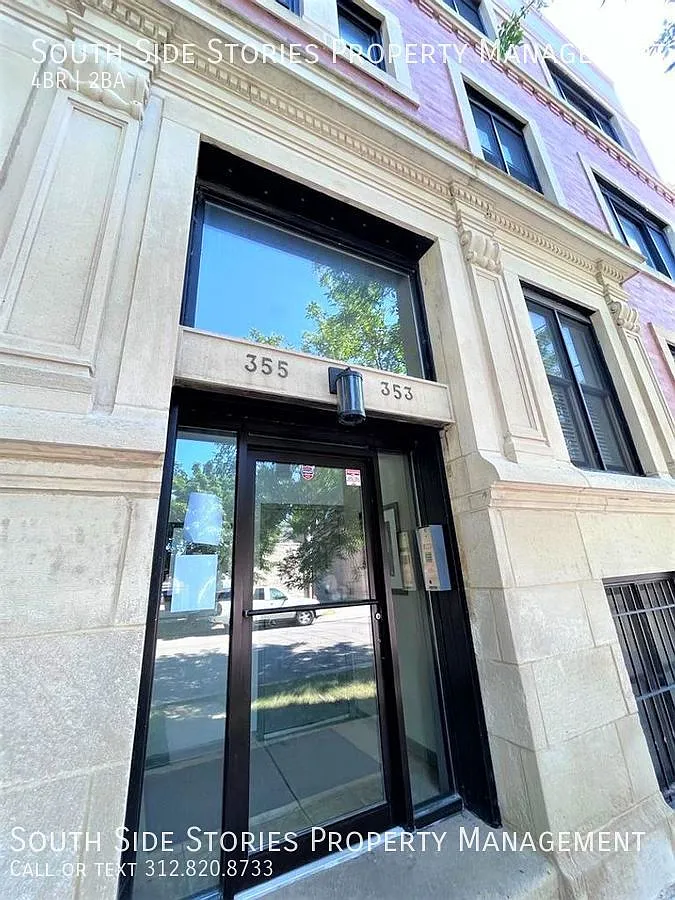 Building Photo - 353 E 45th St #1W