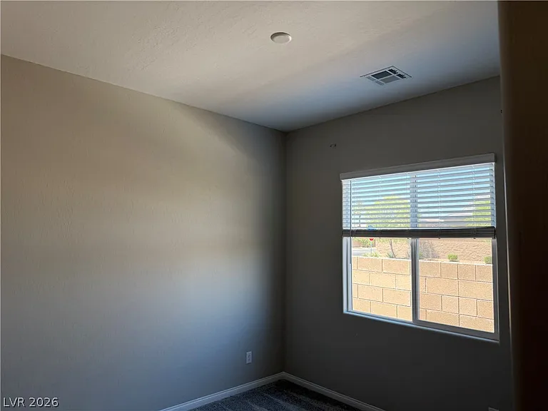 63 Barton Bay Ave — Photo 32