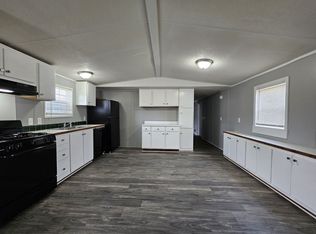 5855 Mellinger Dr, Saginaw, MI 48601