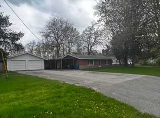 408 Glidden Rd, Beaverton, MI 48612