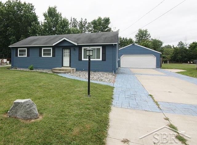 1st image of 2101 W Stoker Dr