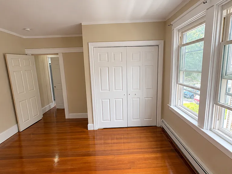 12-14 Whitney St #2 — Photo 8