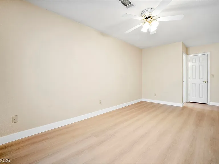 3775 Emerald Bay Cir — Photo 24
