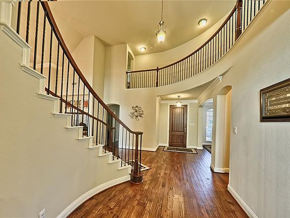4th image of 6716 S Fork Dr