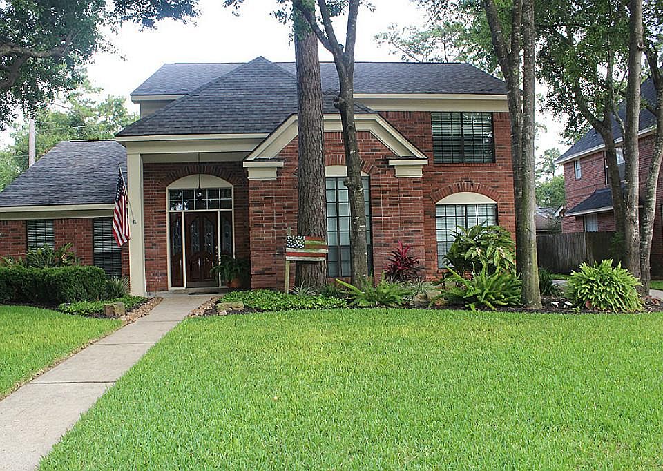 1st image of 15718 Hermitage Oaks Dr