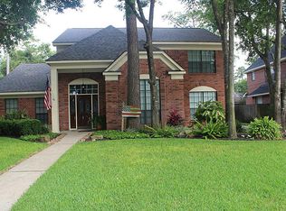 15718 Hermitage Oaks Dr, Tomball, TX 77377