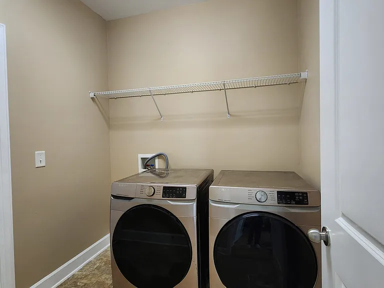 5425 Broadleaf Rd — Photo 26