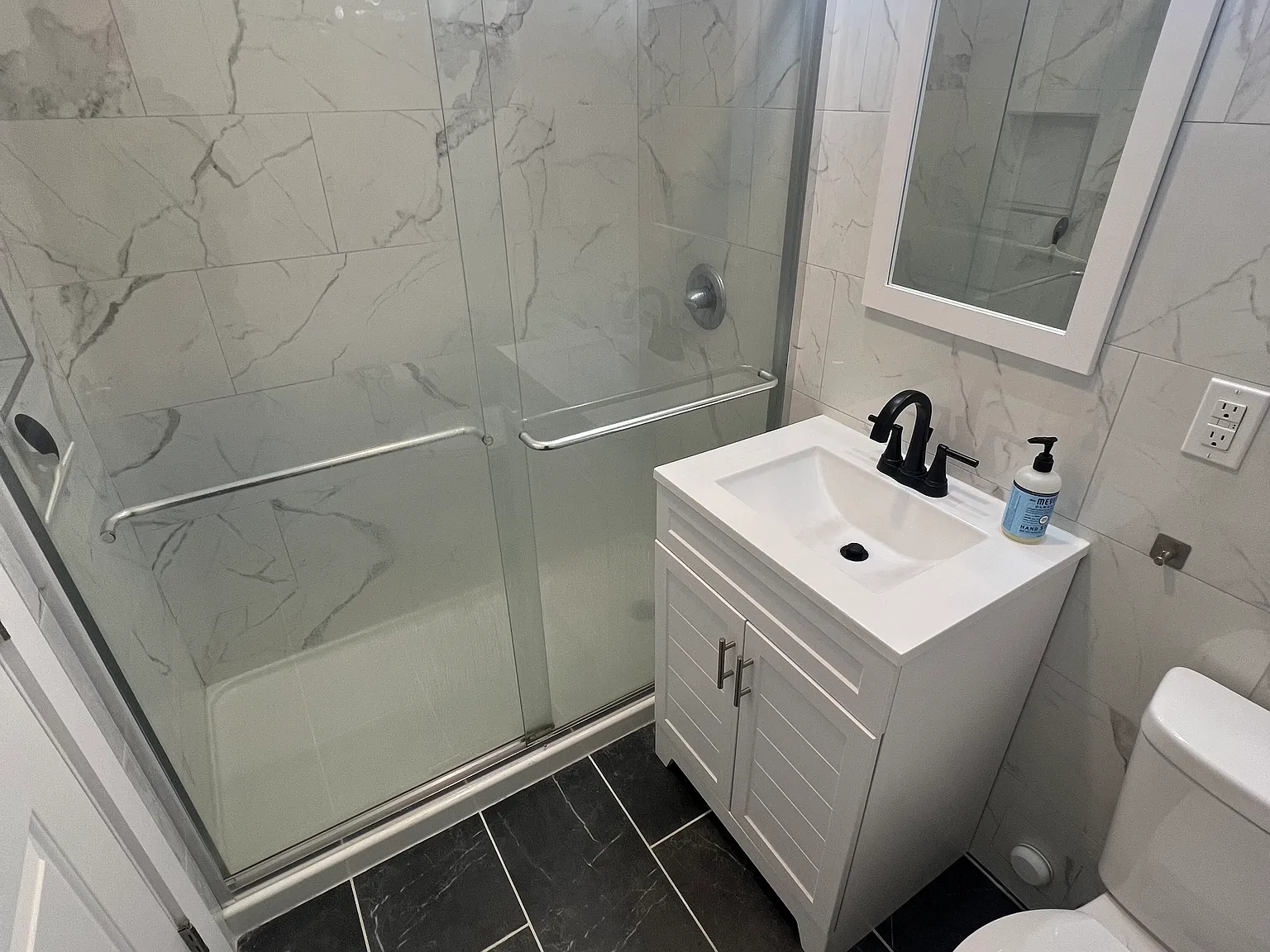 1 bed, 500 sqft, $4,000 — Photo 4