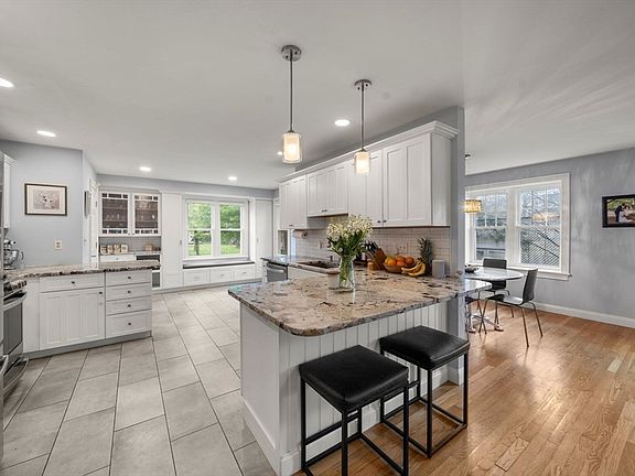 4th image of 13 Mill St #1