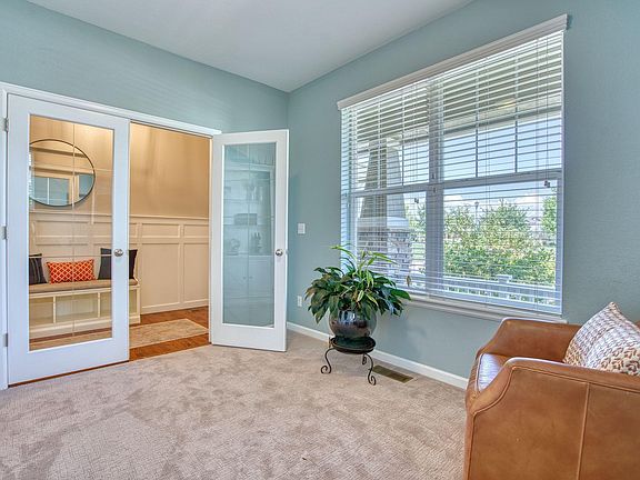 3rd image of 4933 Eagan Cir
