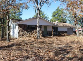 305 S Cedar St, Summit, AR 72687