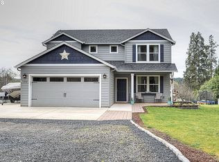 1735 Birch Ave, Cottage Grove, OR 97424