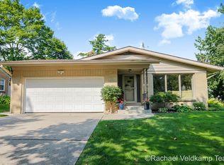 1611 Gorham Dr SE, Grand Rapids, MI