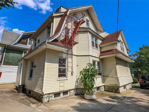 110-97 85th Avenue image 5 of 12